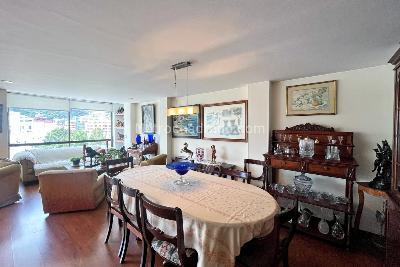 Apartamento de 4 alcobas en venta en Chico Norte, Bogotá, 162 m² · foto 7 de 15