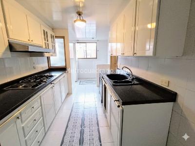 Apartamento en venta en Santa Barbara, Bogotá · foto 7 de 16