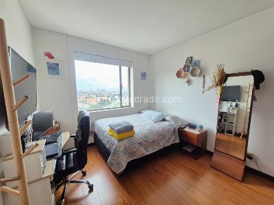 Apartamento en venta en La Colina Campestre, Bogotá · foto 6 de 20