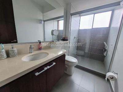 Apartamento en venta en La Colina Campestre, Bogotá · foto 8 de 20