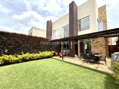 Casa de 3 alcobas en venta en Vereda Fonqueta, Chía, 119 m² · foto 2 de 20