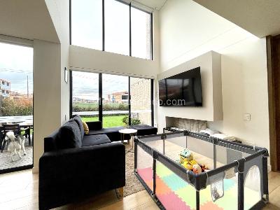 Casa de 4 alcobas en venta en Conjunto Residencial Hacienda Samaria, Chía, 167 m² · foto 12 de 20
