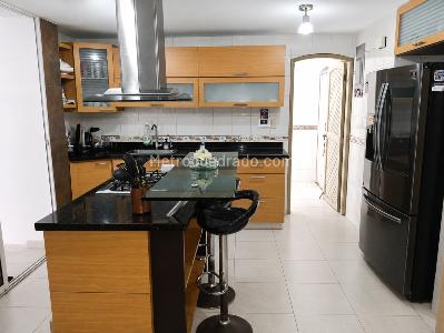 Casa de 4 alcobas en venta en Villa Santos, Barranquilla, 253 m² · foto 3 de 20