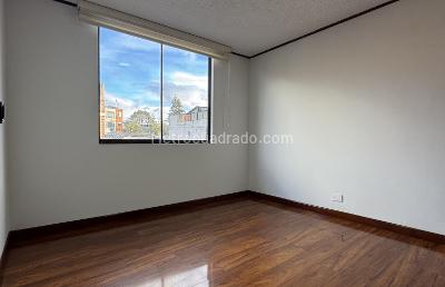 Apartamento en venta en Normandia, Bogotá · foto 9 de 19