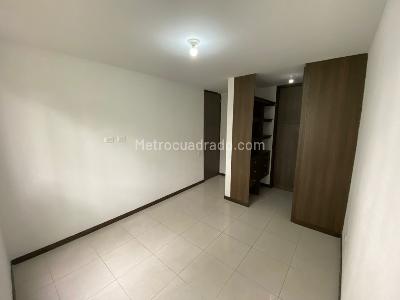 Apartamento en venta en Valle Del Lili, Cali · foto 8 de 11