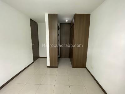 Apartamento en venta en Valle Del Lili, Cali · foto 11 de 11
