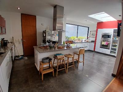 Casa de 3 alcobas en arriendo en Santa Barbara Oriental, Bogotá, 467 m² · foto 8 de 20
