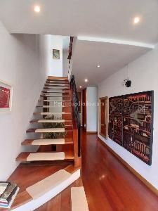 Casa de 3 alcobas en arriendo en Santa Barbara Oriental, Bogotá, 467 m² · foto 11 de 20