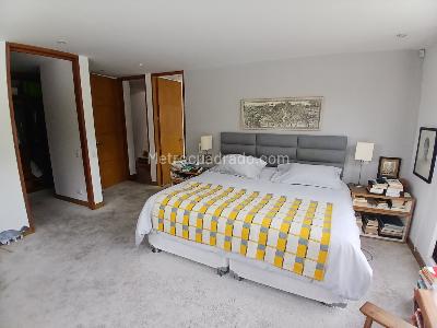 Casa de 3 alcobas en arriendo en Santa Barbara Oriental, Bogotá, 467 m² · foto 14 de 20