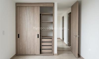Apartamento en venta en Puente Aranda, Bogotá · foto 4 de 7
