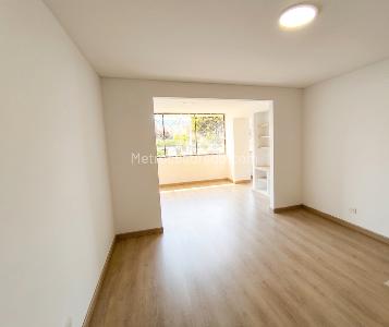 Apartamento en venta en Puente Largo, Bogotá · foto 4 de 20