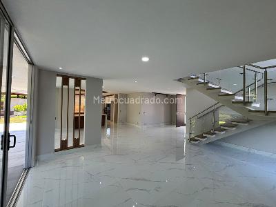 Casa de 5 alcobas en venta en Pance, Cali, 400 m² · foto 9 de 20