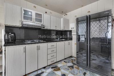 Apartamento de 4 alcobas en venta en Las Orquideas, Bogotá, 156 m² · foto 4 de 13