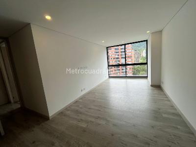 Apartamento de 2 alcobas en venta en El Poblado, Medellín, 101 m² · foto 14 de 20