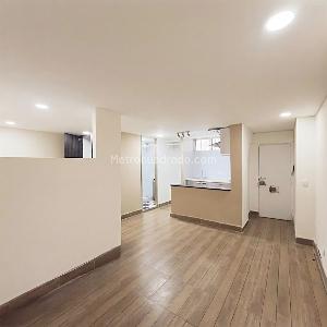 Apartaestudio en venta en Mariscal Sucre, Bogotá, 28 m² · foto 1 de 14