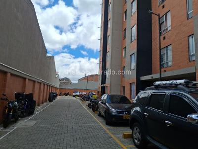Apartamento de 2 alcobas en venta en La Fragua, Bogotá, 31 m² · foto 2 de 20