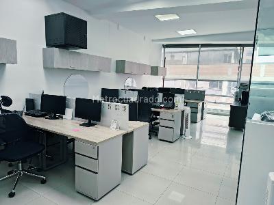 Office for rent in Antiguo Country, Bogotá