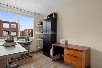Apartamento de 3 alcobas en venta en Compartir, Bogotá, 44 m² · foto 6 de 7