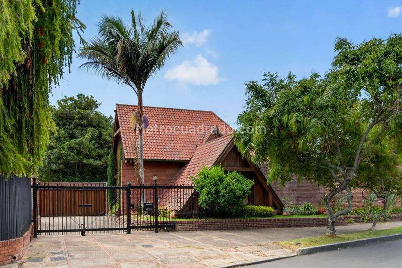 Casa en Arriendo, Santa Barbara, Bogotá D.C. en Santa Barbara