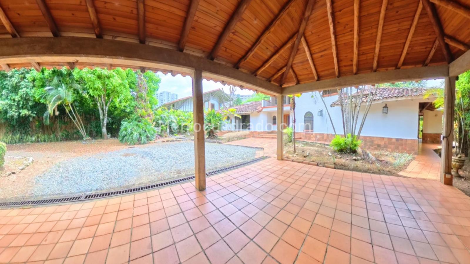 Casa de 5 habitaciones en arriendo en Pance, Cali — imagen 1 de 20
