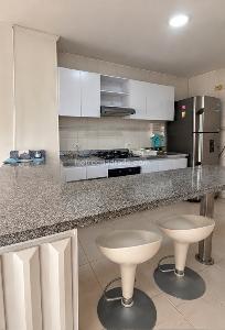 Apartamento en venta en El Rodadero Tradicional, Santa Marta · foto 8 de 16