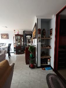 Apartamento de 3 alcobas en venta en El Tunal, Bogotá, 66 m² · foto 9 de 13