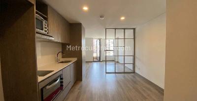 Apartamento de 1 alcoba en venta en La Soledad, Bogotá, 30 m² · foto 3 de 17