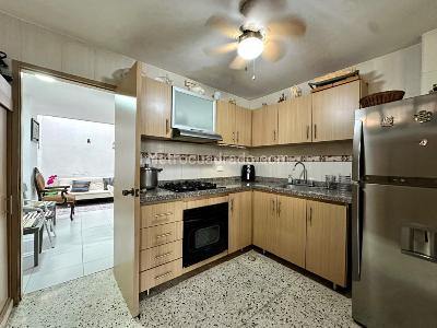 Apartamento de 3 alcobas en venta en El Poblado, Barranquilla, 152 m² · foto 7 de 20