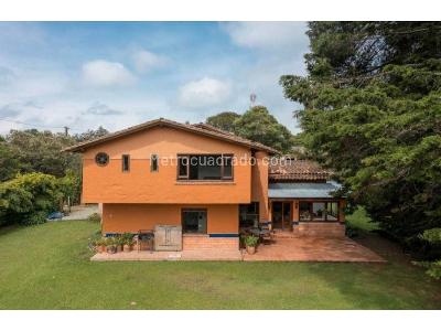Casa de 4 alcobas en venta en Suroriente, Envigado, 450 m² · foto 3 de 17