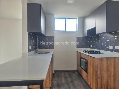 Apartamento en venta en Envigado, Envigado · foto 2 de 12