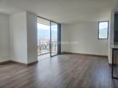 Apartamento en venta en Envigado, Envigado · foto 3 de 12