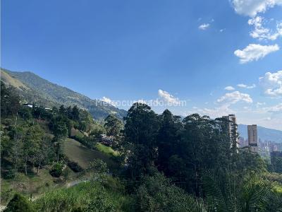 Casa de 3 alcobas en venta en Suroriente, Medellín, 500 m² · foto 5 de 10