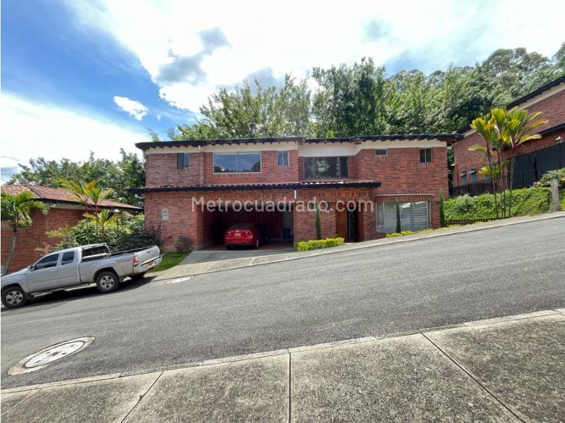 Casa en Venta, Suroriente, Medellín - Widok 2