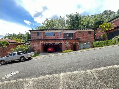 Casa de 5 alcobas en venta en Suroriente, Medellín, 520 m² · foto 2 de 20