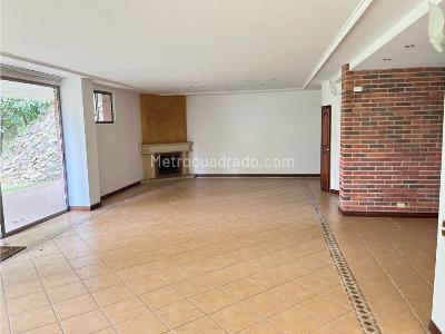 Casa de 5 alcobas en venta en Suroriente, Medellín, 520 m² · foto 8 de 20