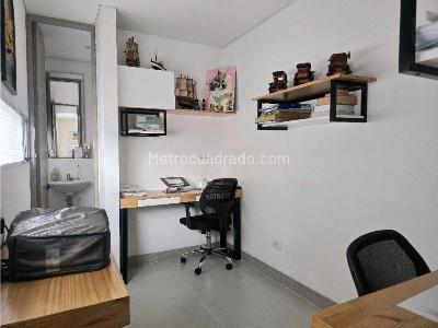 Apartamento de 4 alcobas en venta en Suroriente, Envigado, 178 m² · foto 13 de 20