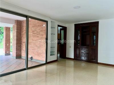 Casa de 3 alcobas en venta en Suroriente, Medellín, 293 m² · foto 6 de 20