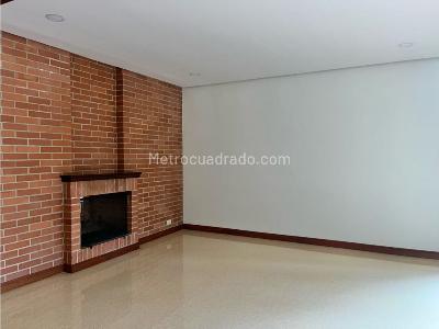 Casa de 3 alcobas en venta en Suroriente, Medellín, 293 m² · foto 11 de 20