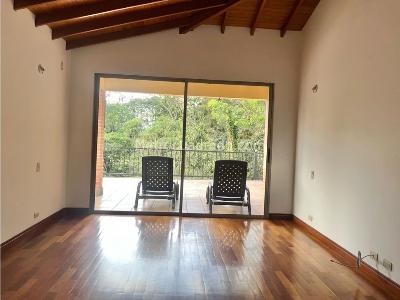 Casa de 3 alcobas en venta en Suroriente, Medellín, 293 m² · foto 19 de 20