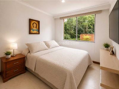 Apartamento de 3 alcobas en venta en Suroriente, Medellín, 120 m² · foto 10 de 12