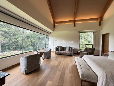 Casa de 4 alcobas en venta en Suroriente, Envigado, 970 m² · foto 18 de 20