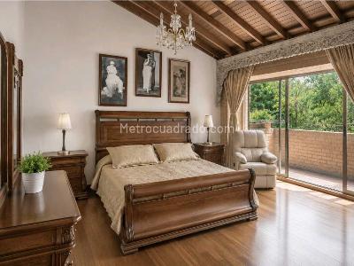 Casa de 3 alcobas en venta en Suroriente, Envigado, 291 m² · foto 16 de 20