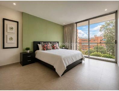 Apartamento de 2 alcobas en venta en El Poblado El Tesoro, Medellín, 118 m² · foto 11 de 20