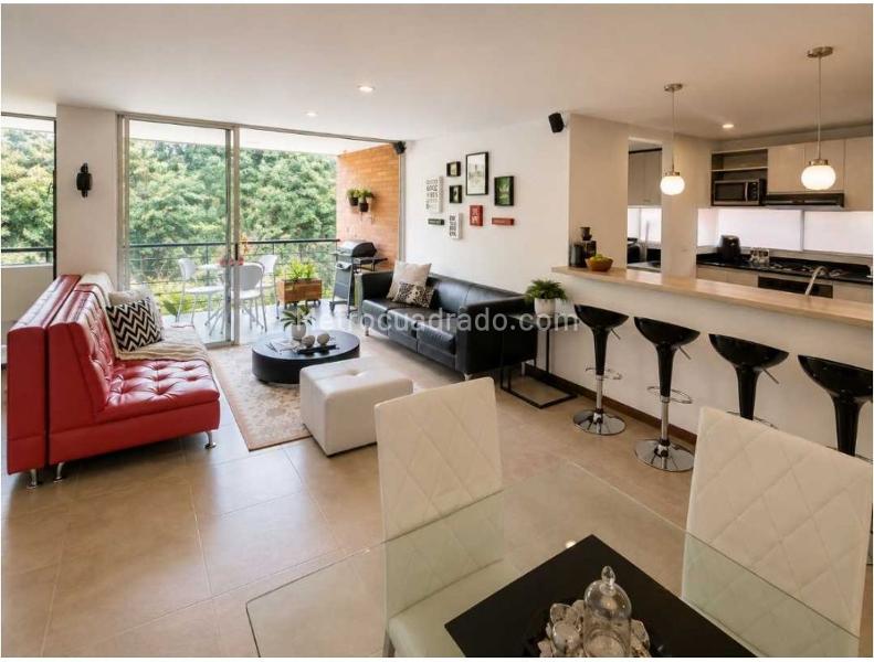 Piso – Medellín - Más