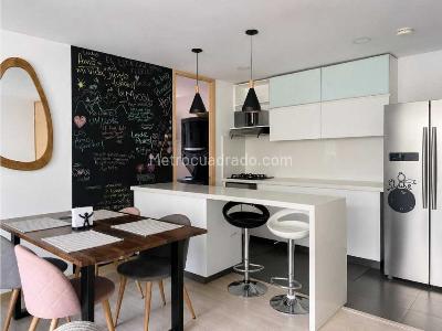 Apartamento de 3 alcobas en venta en Suroriente, Sabaneta, 98 m² · foto 7 de 15