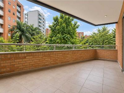 Apartamento de 3 alcobas en venta en Suroriente, Medellín, 113 m² · foto 13 de 20