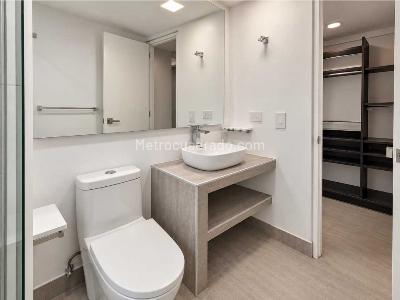 Apartamento de 3 alcobas en venta en Suroriente, Sabaneta, 207 m² · foto 18 de 19