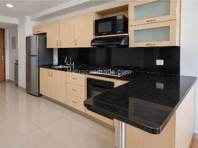 Apartaestudio en venta en Suroriente, Medellín, 53 m² · foto 2 de 16