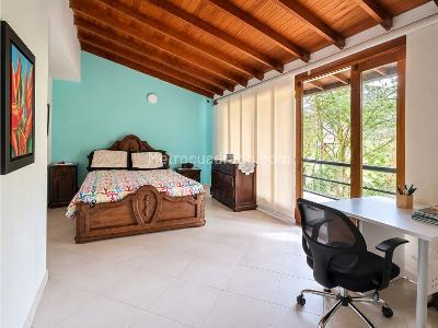 Casa de 4 alcobas en venta en Suroriente, Envigado, 226 m² · foto 11 de 14