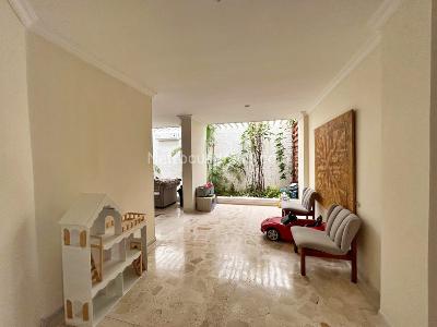 Casa de 4 alcobas en venta en Villa Santos, Barranquilla, 515 m² · foto 3 de 20
